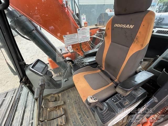 Doosan DX140LC-5 Rupsgraafmachines