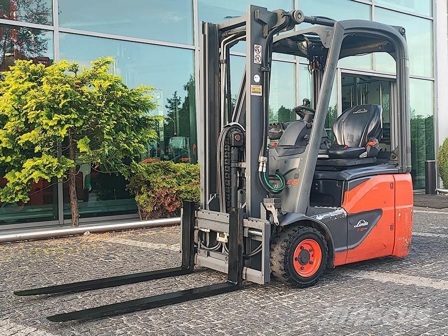Linde E12-02 Elektrische heftrucks