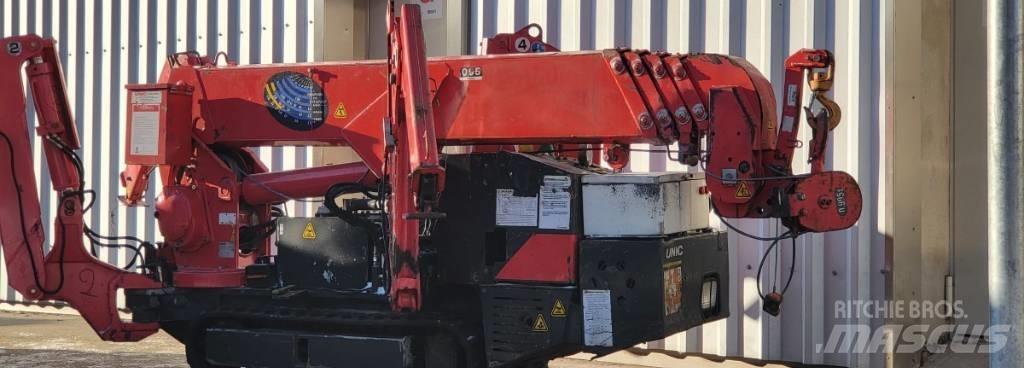 Unic URW 095 Minikranen