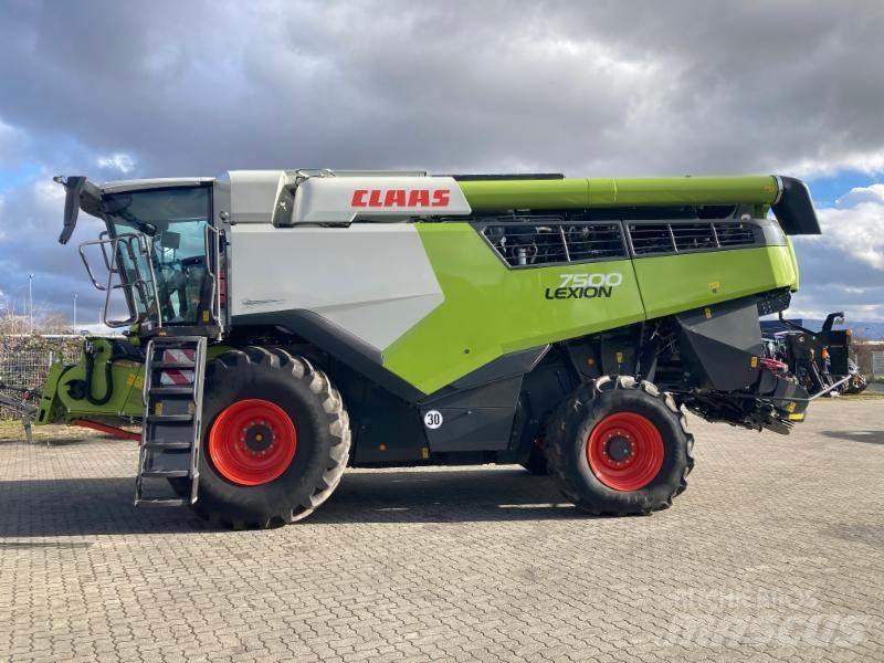 CLAAS LEXION 7500 Maaidorsmachines