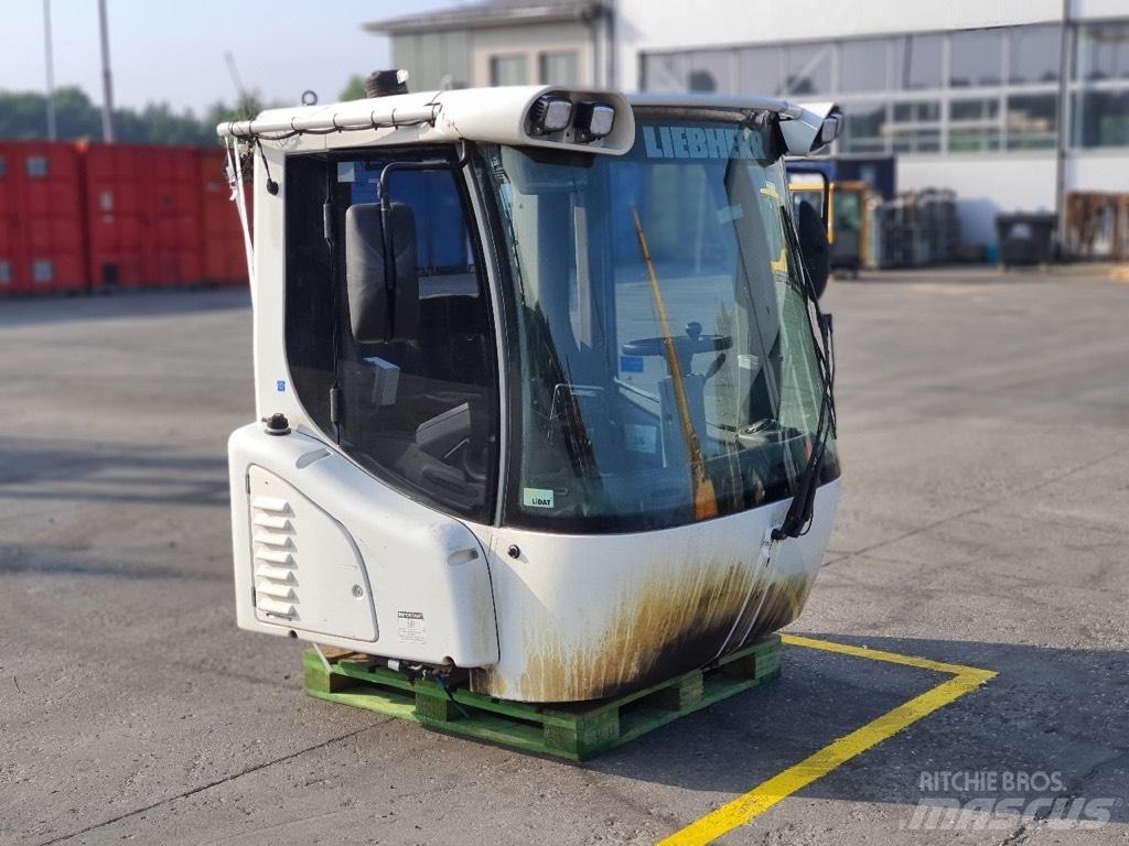Liebherr L 550 CAB Cabine en interieur
