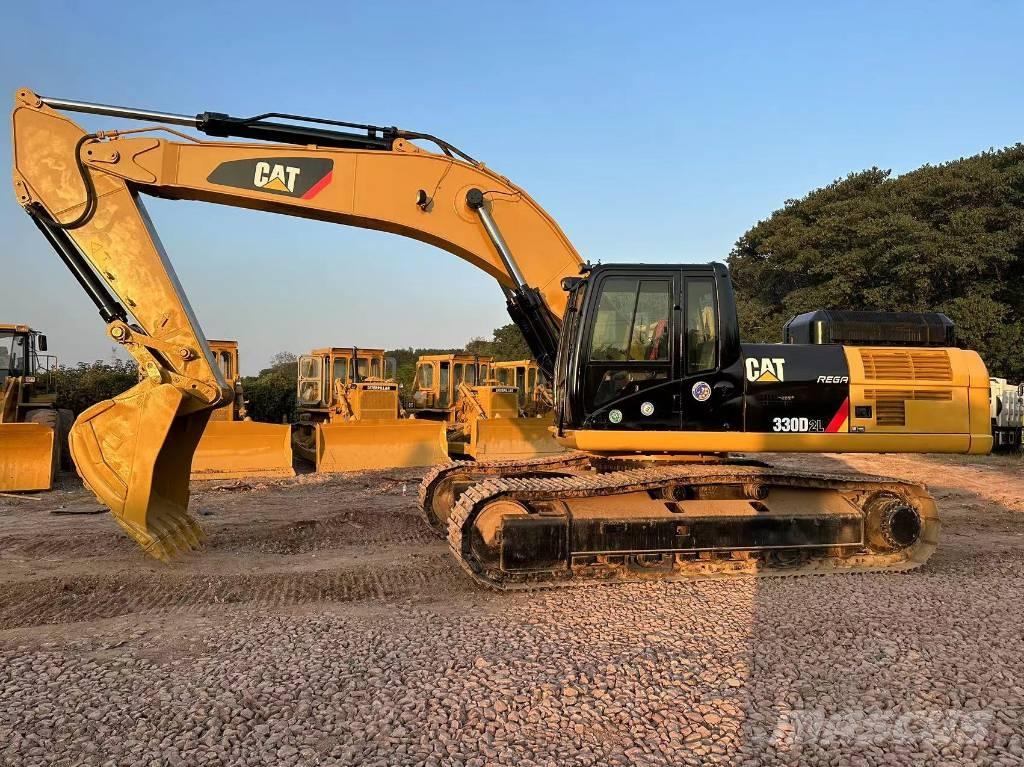 CAT 330 D2L Rupsgraafmachines