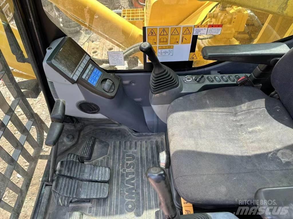 Komatsu PC 850-8 Amfibische graafmachines