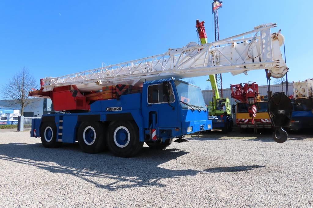 Liebherr LTM 1050-1 Kranen voor alle terreinen