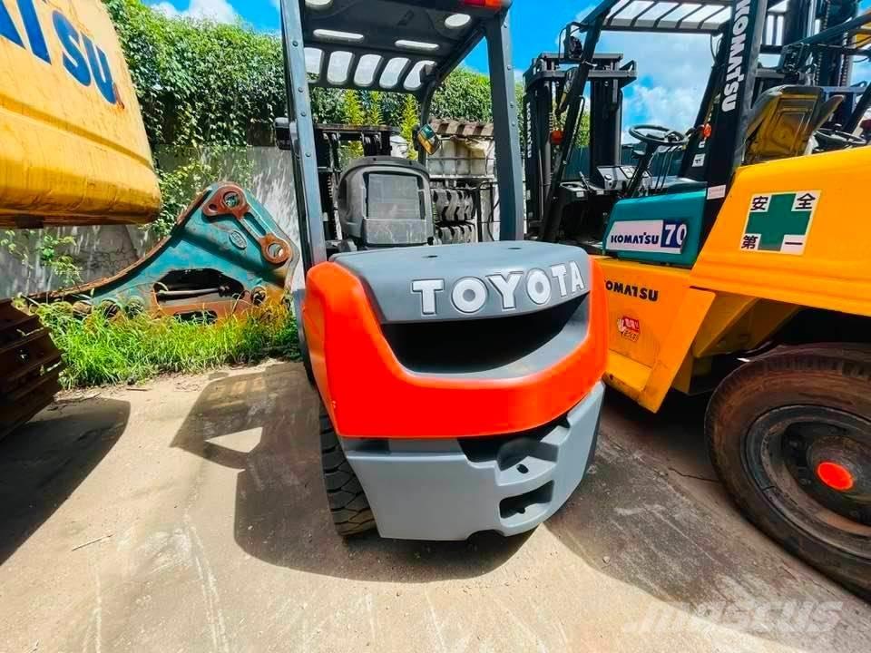 Toyota FB30-7 Elektrische heftrucks