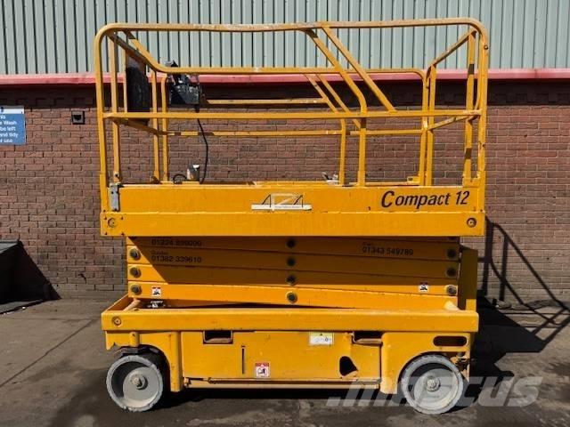 Haulotte Compact 12 Schaarhoogwerkers