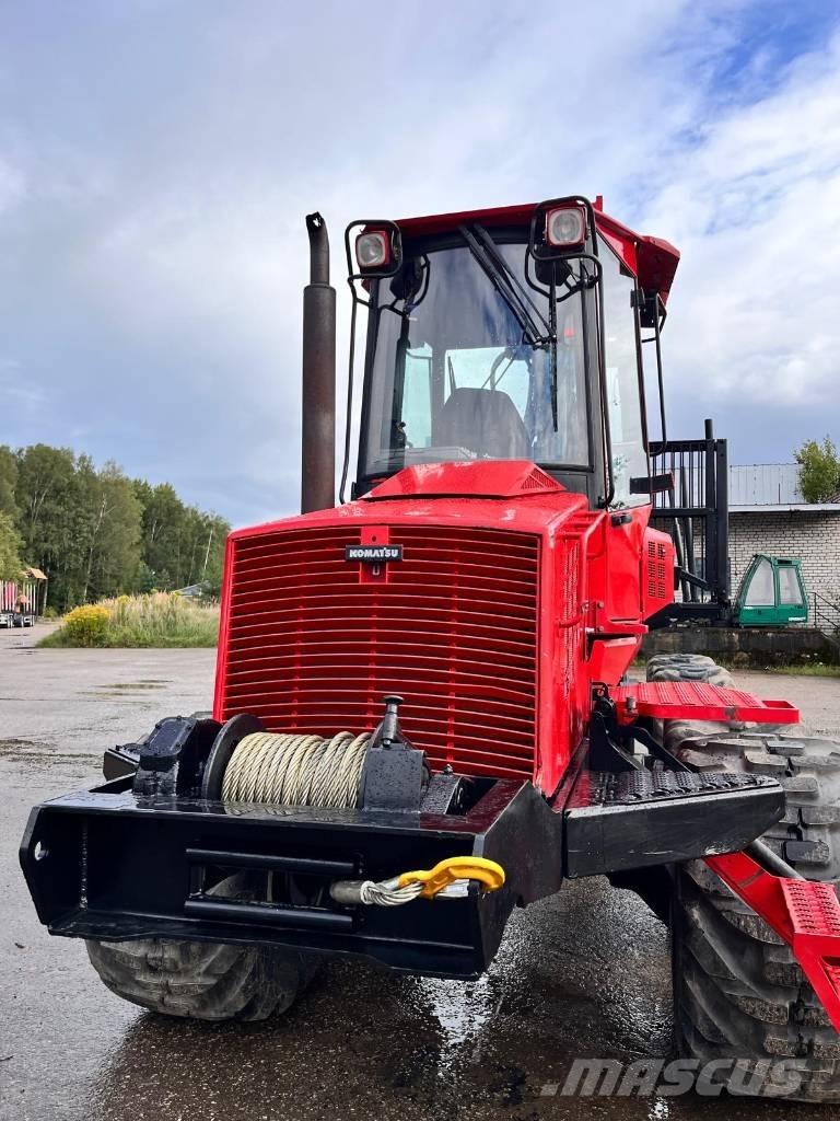 Komatsu 840 TX Uitrijwagens