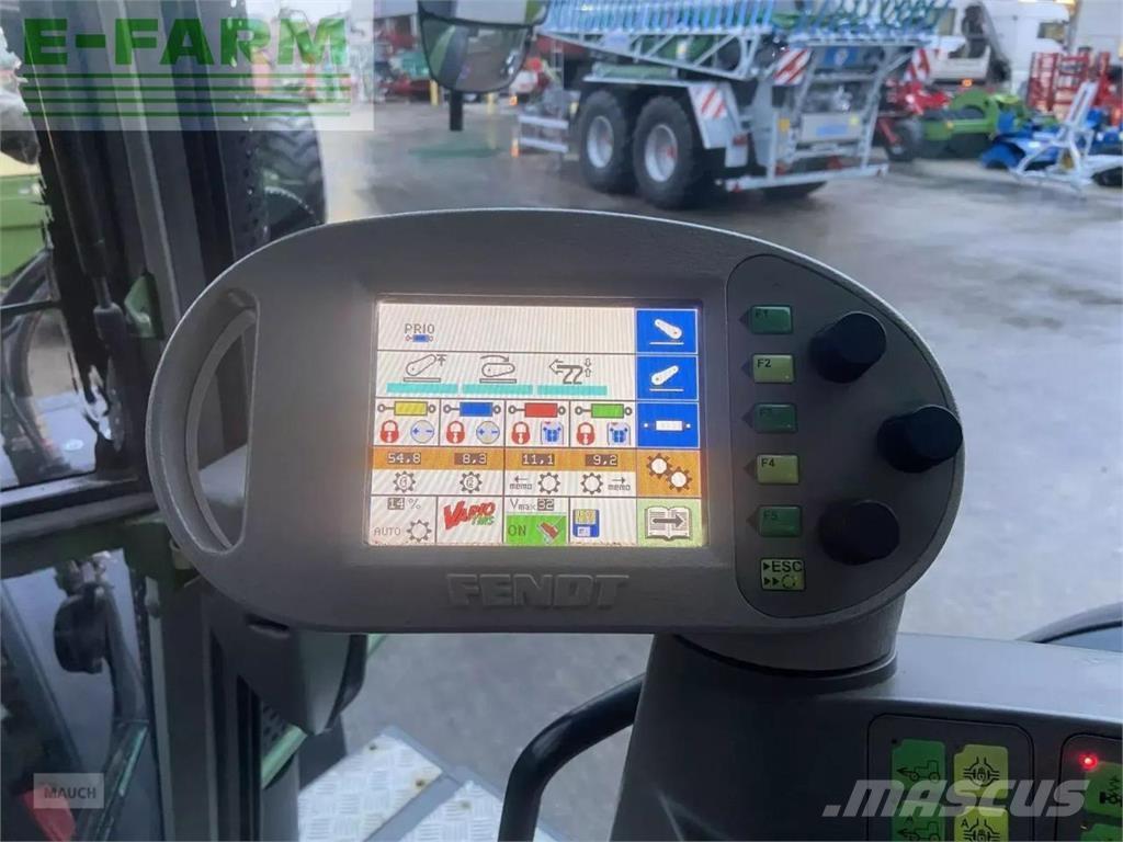 Fendt 820 vario Tractoren