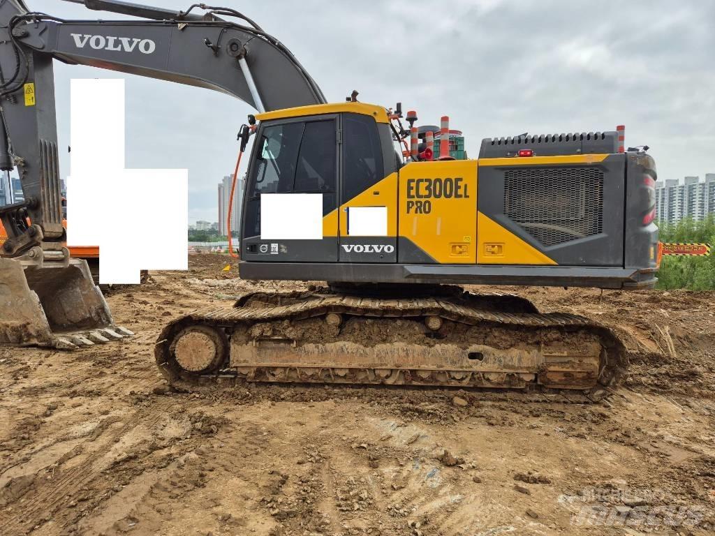 Volvo EC 300 EL Rupsgraafmachines