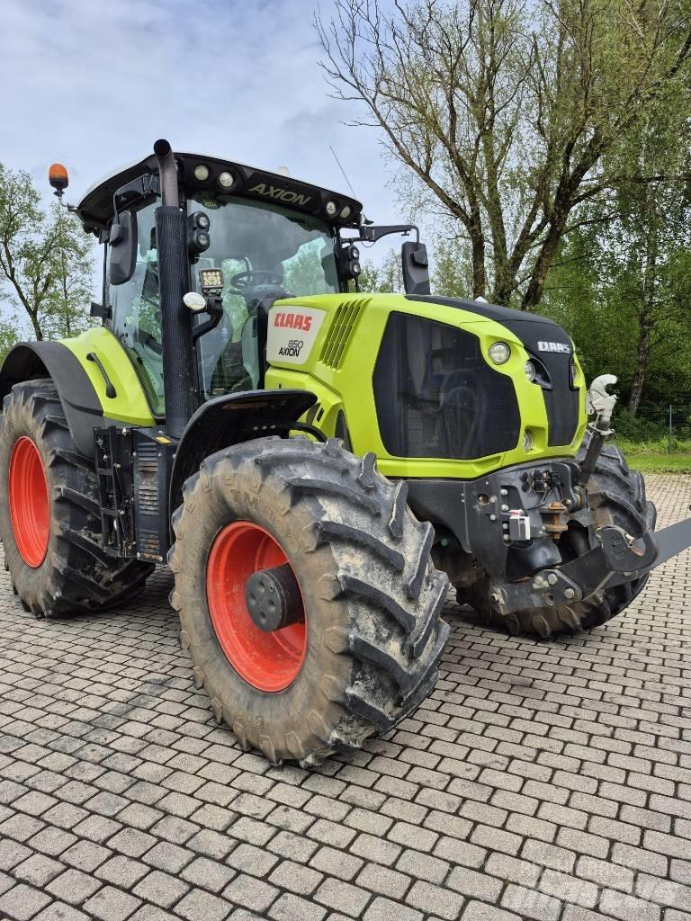 CLAAS Axion 850 Tractoren