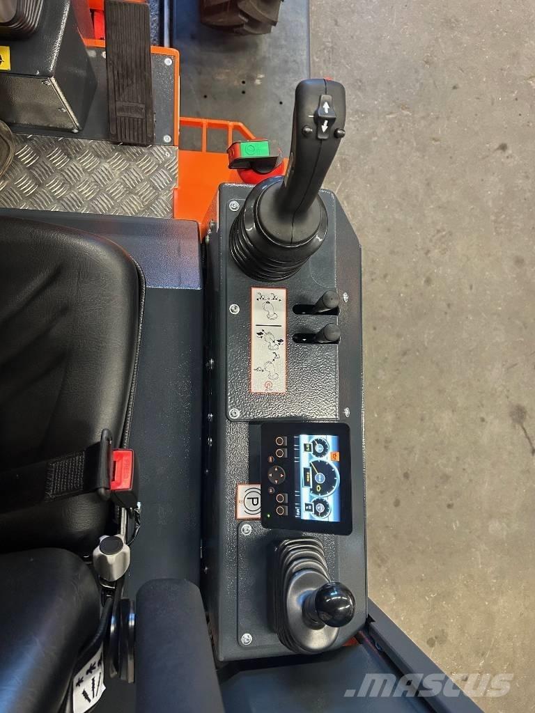 Ostler K260 TT Meeneemheftrucks