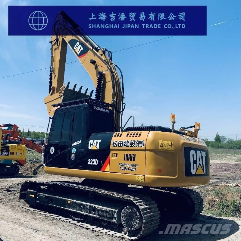 CAT 323 D Rupsgraafmachines
