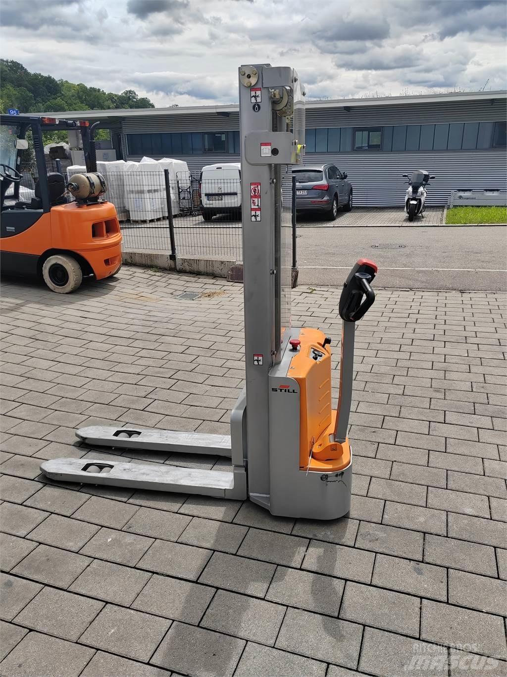 Still ECV10 Meeloop stapelaar