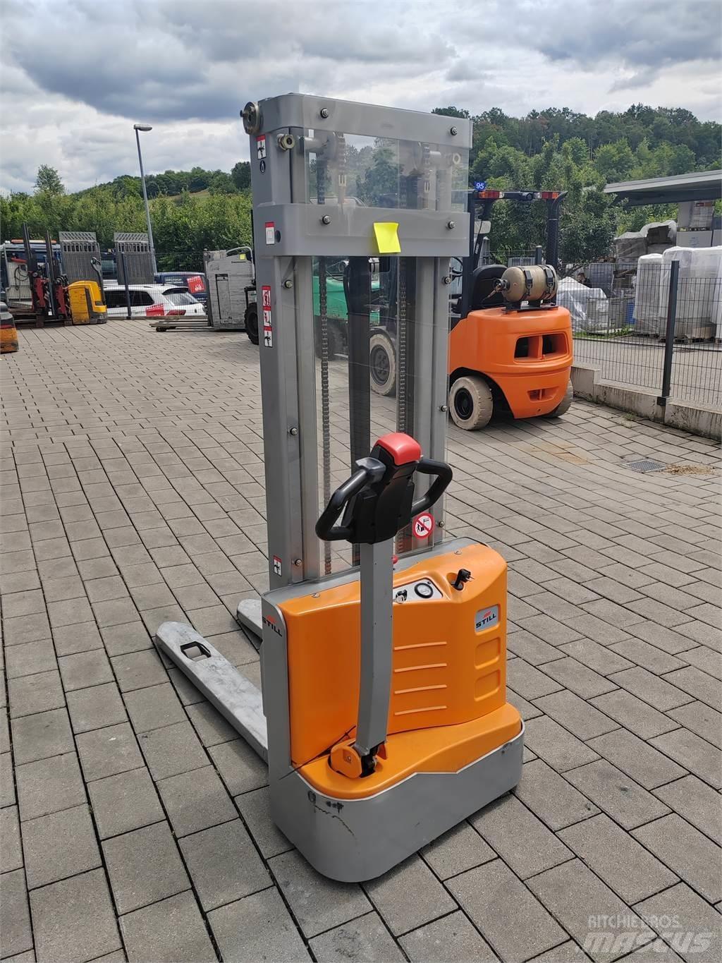 Still ECV10 Meeloop stapelaar