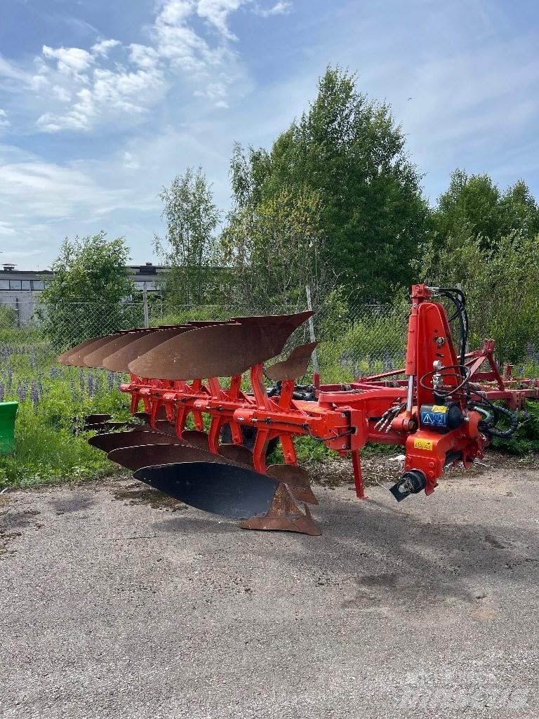 Kuhn Vari-Master 123 Wentelploegen