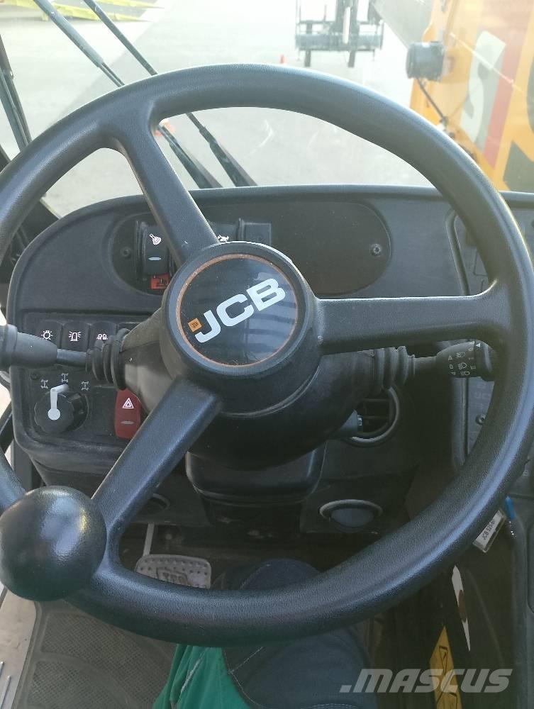 JCB Roto 5.55-210R Verreikers