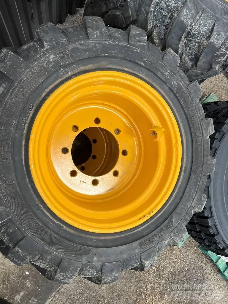  Twinhjul 500/45-20 Banden, wielen en velgen