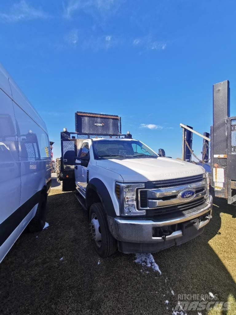 Ford F 550 XLT Platte bakwagens