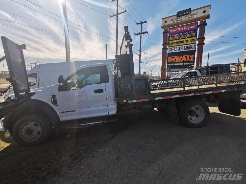 Ford F 550 XLT Platte bakwagens