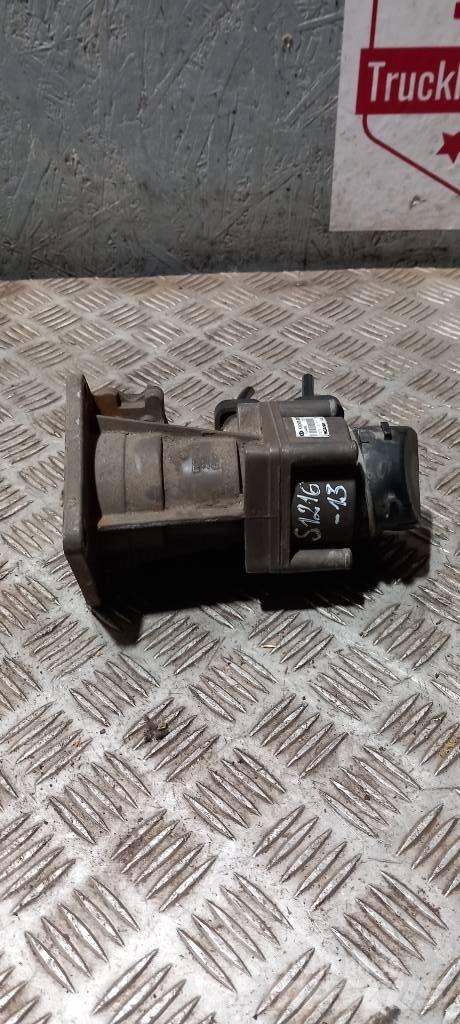 Scania R 440   1942899 Remmen