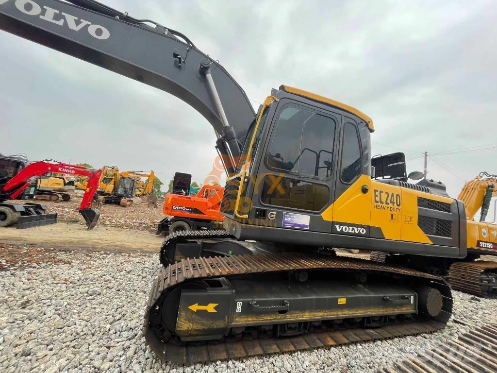 Volvo EC 240 B Rupsgraafmachines