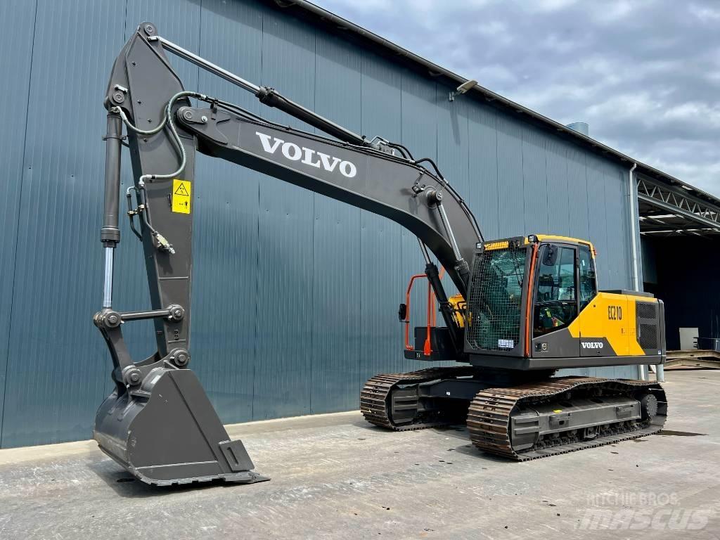 Volvo EC 210 Rupsgraafmachines