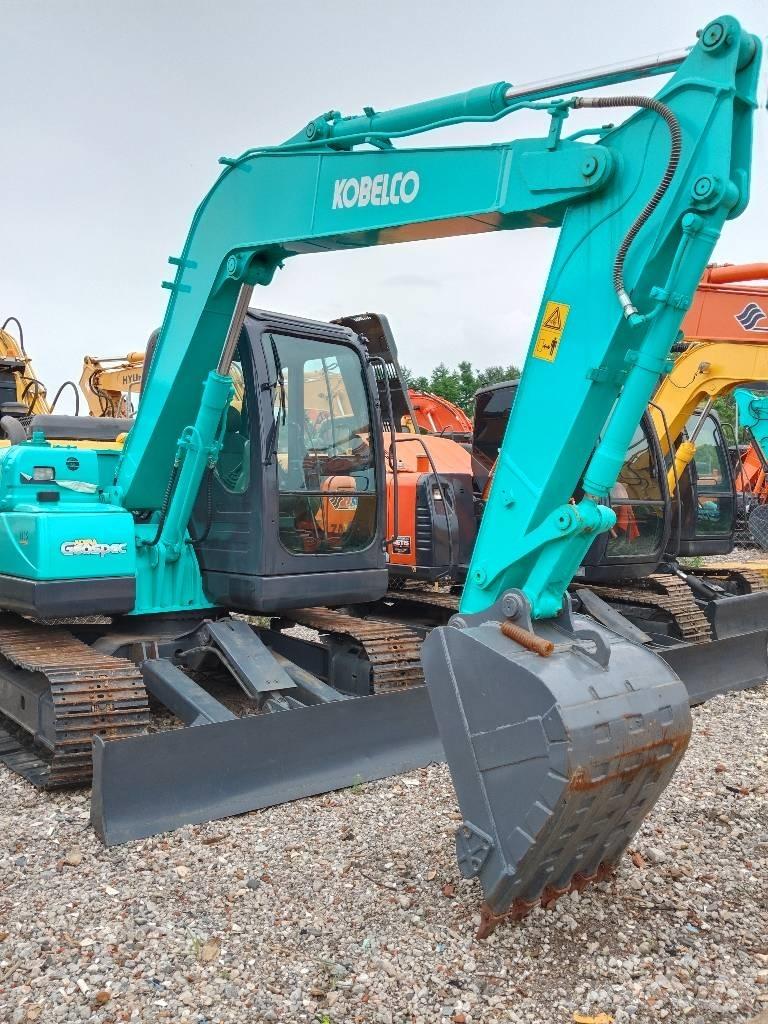 Kobelco SK 75 Rupsgraafmachines