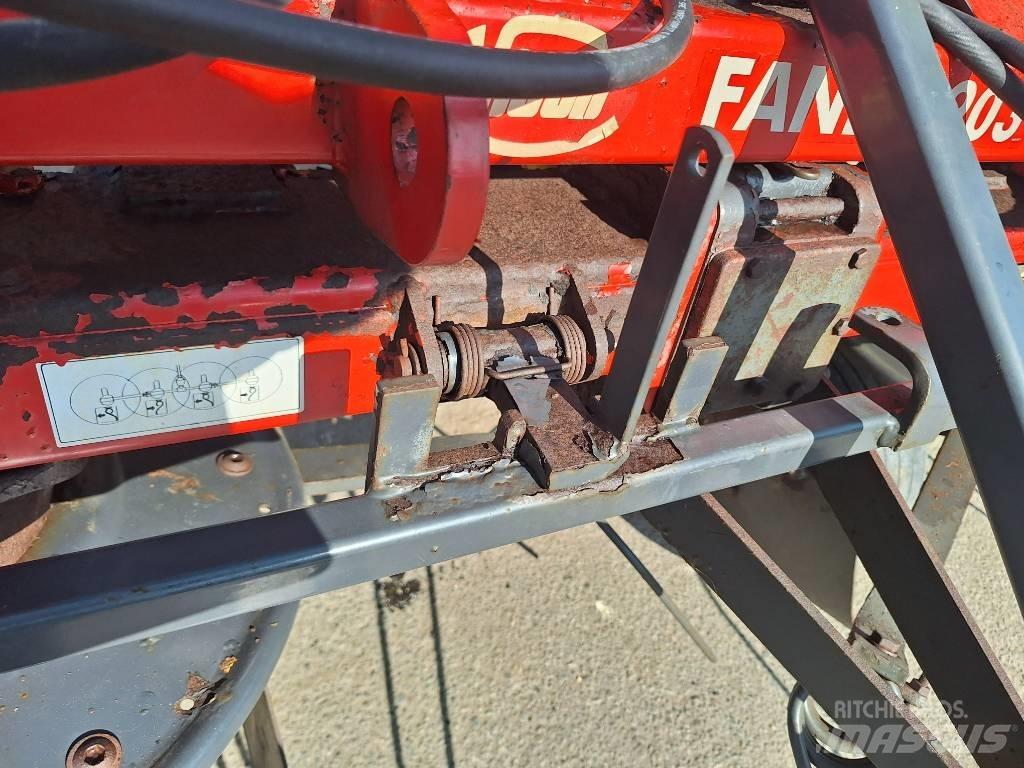 Vicon FANEX 903 Schudders