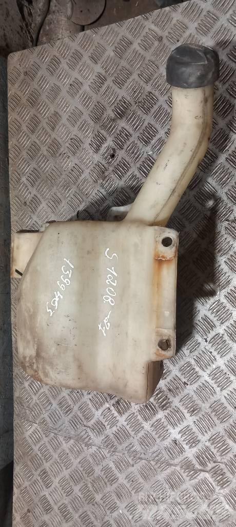 Scania 94 D.   1399463 Cabine en interieur
