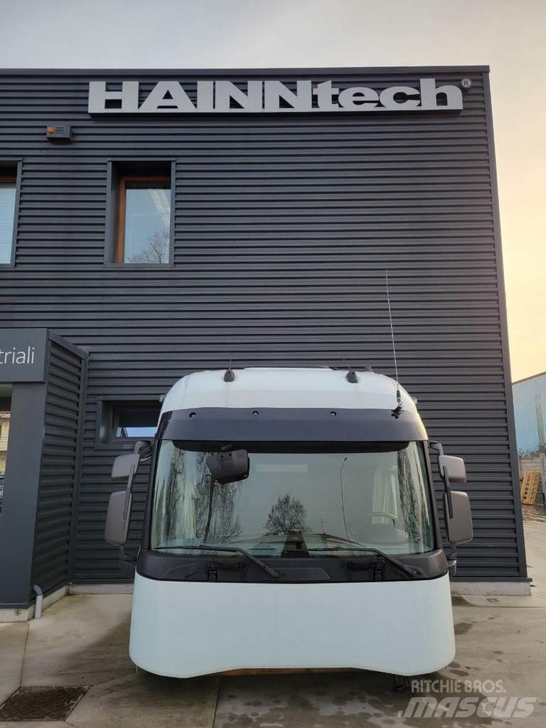 Renault T model Cabine en interieur