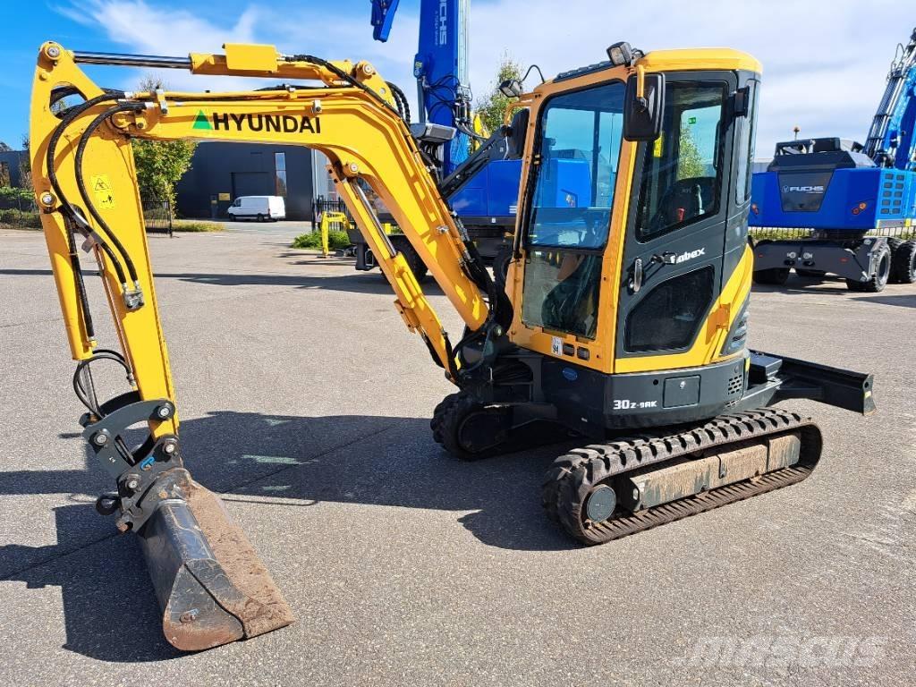 Hyundai R30 Z-9AK Minigraafmachines < 7t