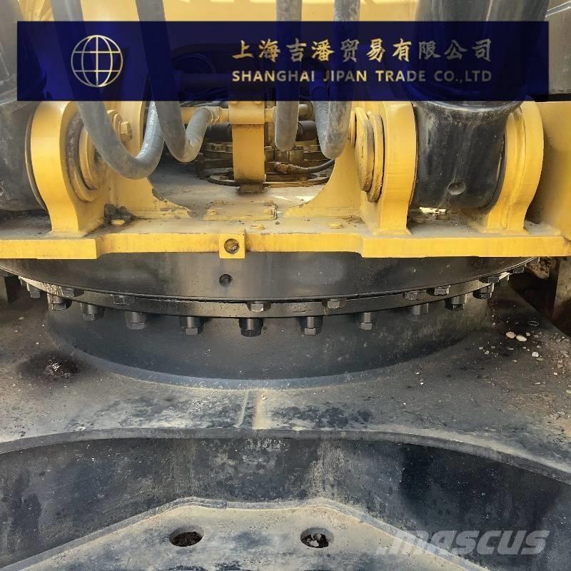 CAT 326 D Rupsgraafmachines