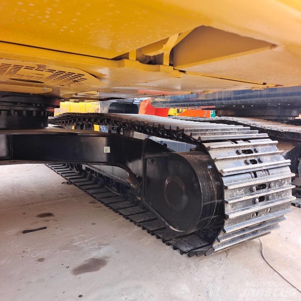CAT 323 GC Rupsgraafmachines