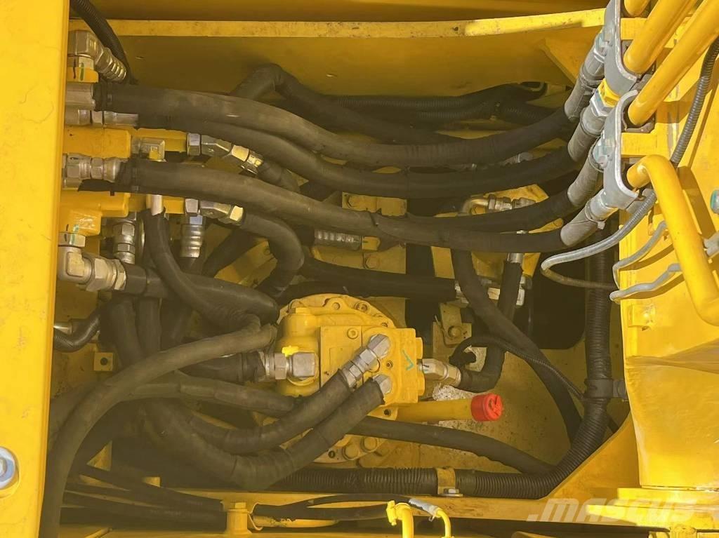 Komatsu PC 130 Rupsgraafmachines