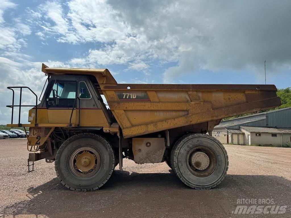 CAT 771D Mini Dumpers
