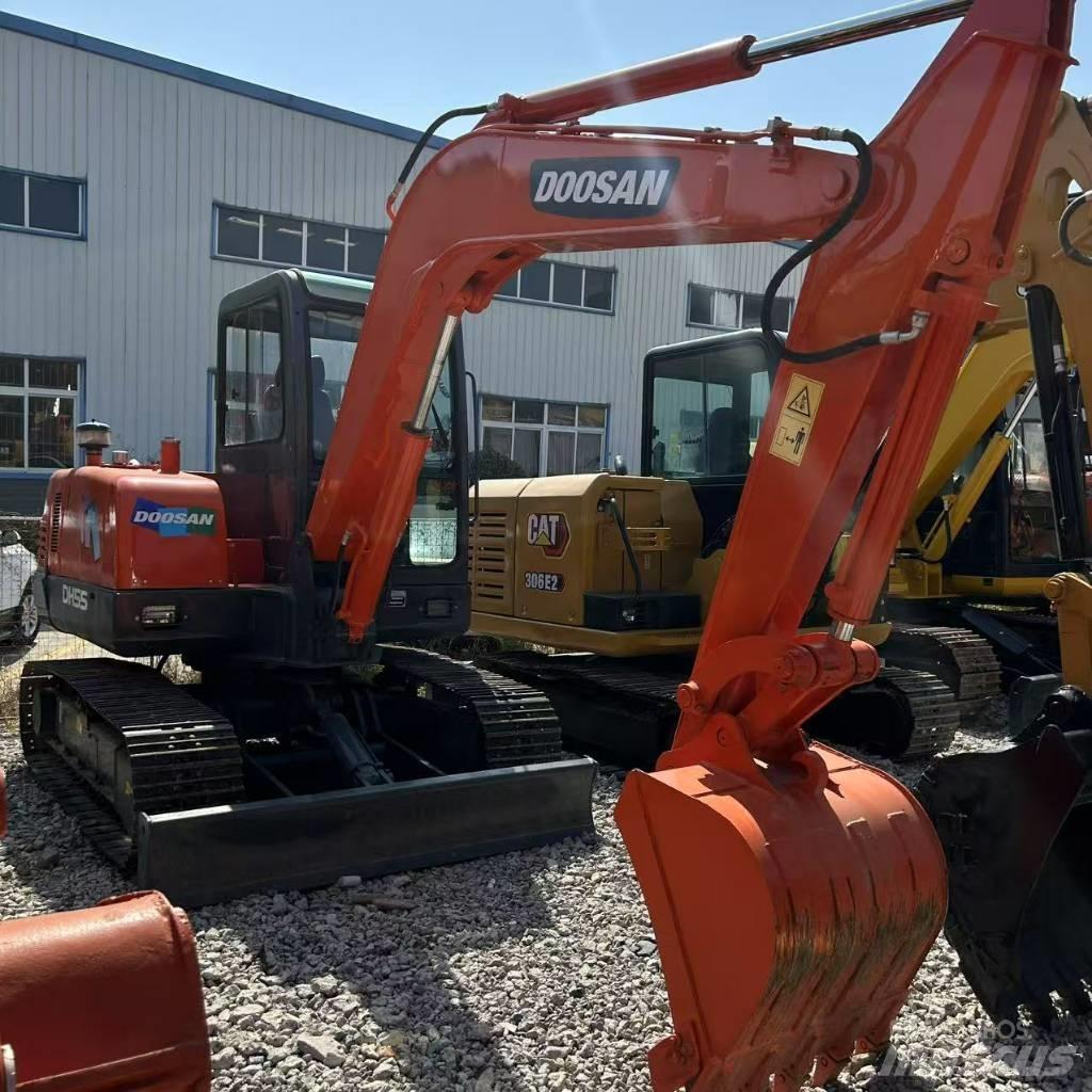 Doosan 55 Rupsgraafmachines