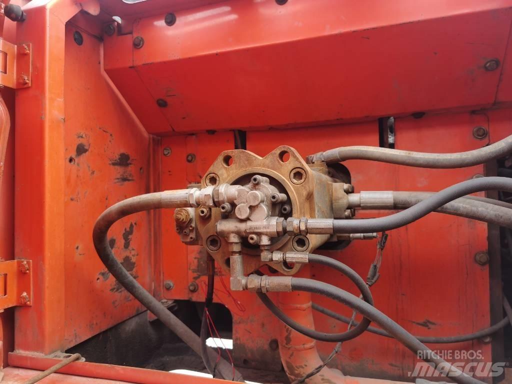 Doosan DX 300 LC Rupsgraafmachines
