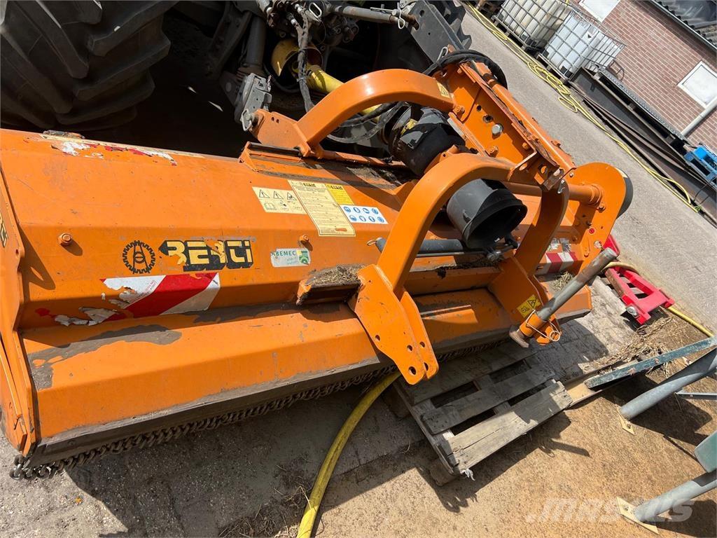 Berti Dual 280 Rough-, trim- en kantmaaiers