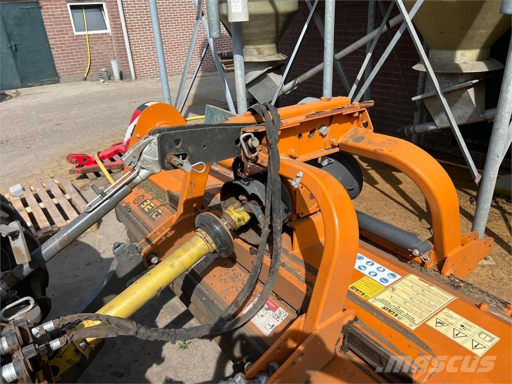 Berti Dual 280 Rough-, trim- en kantmaaiers