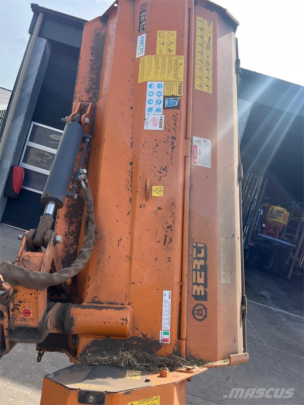 Berti TAPS 200 Rough-, trim- en kantmaaiers