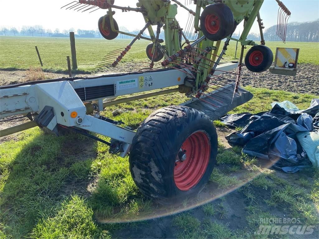 CLAAS liner 3000 Schudders