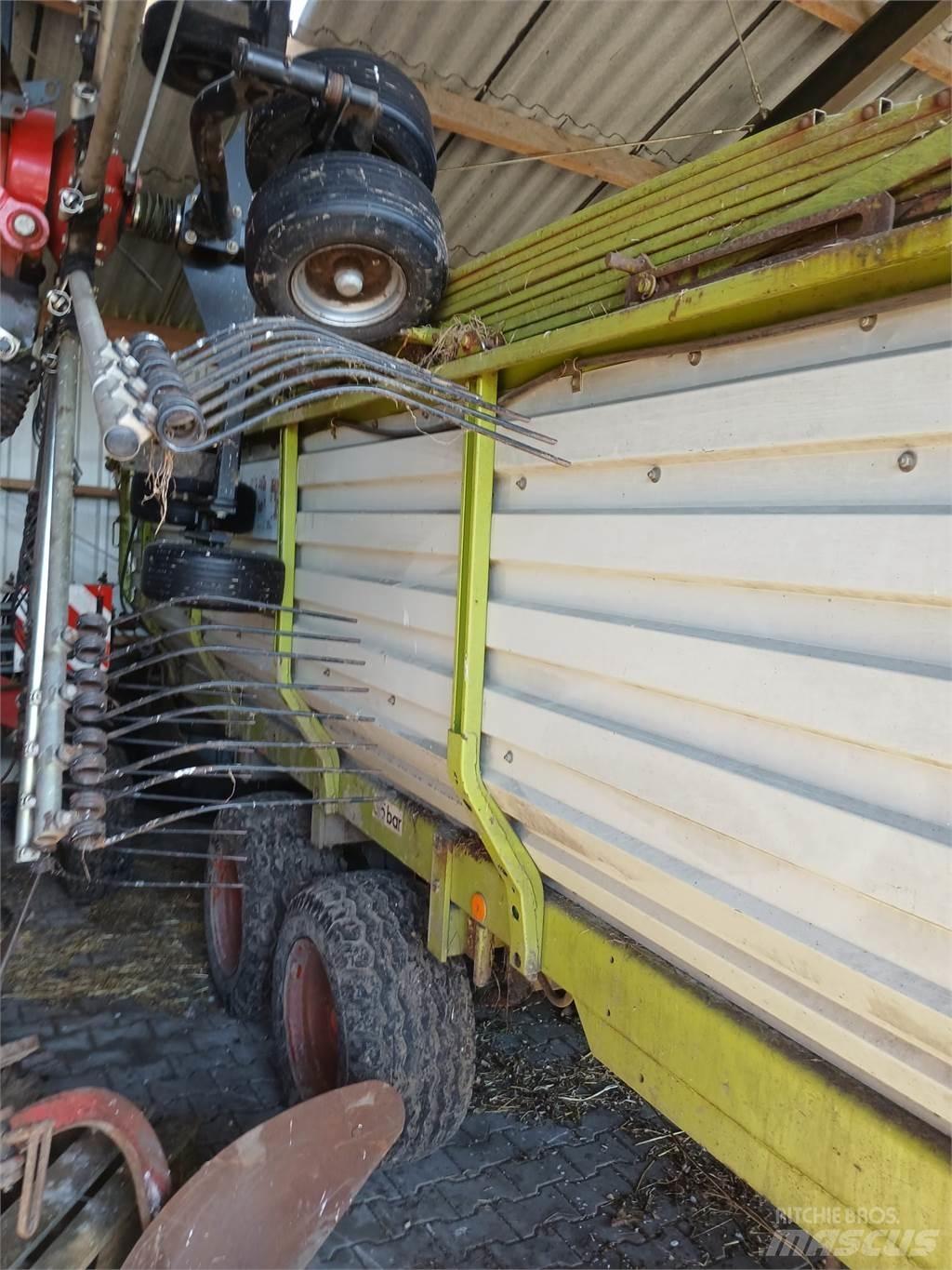 CLAAS sprint 445 K Opraapwagens