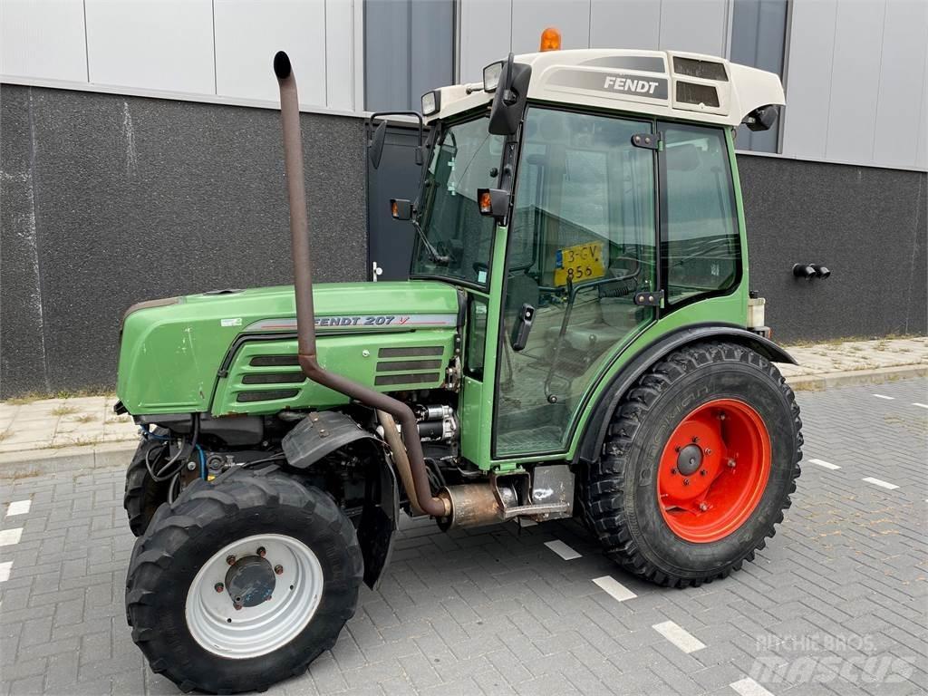 Fendt 207 VA Tractoren