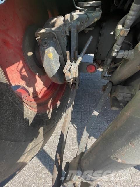 Fendt 275 S Tractoren