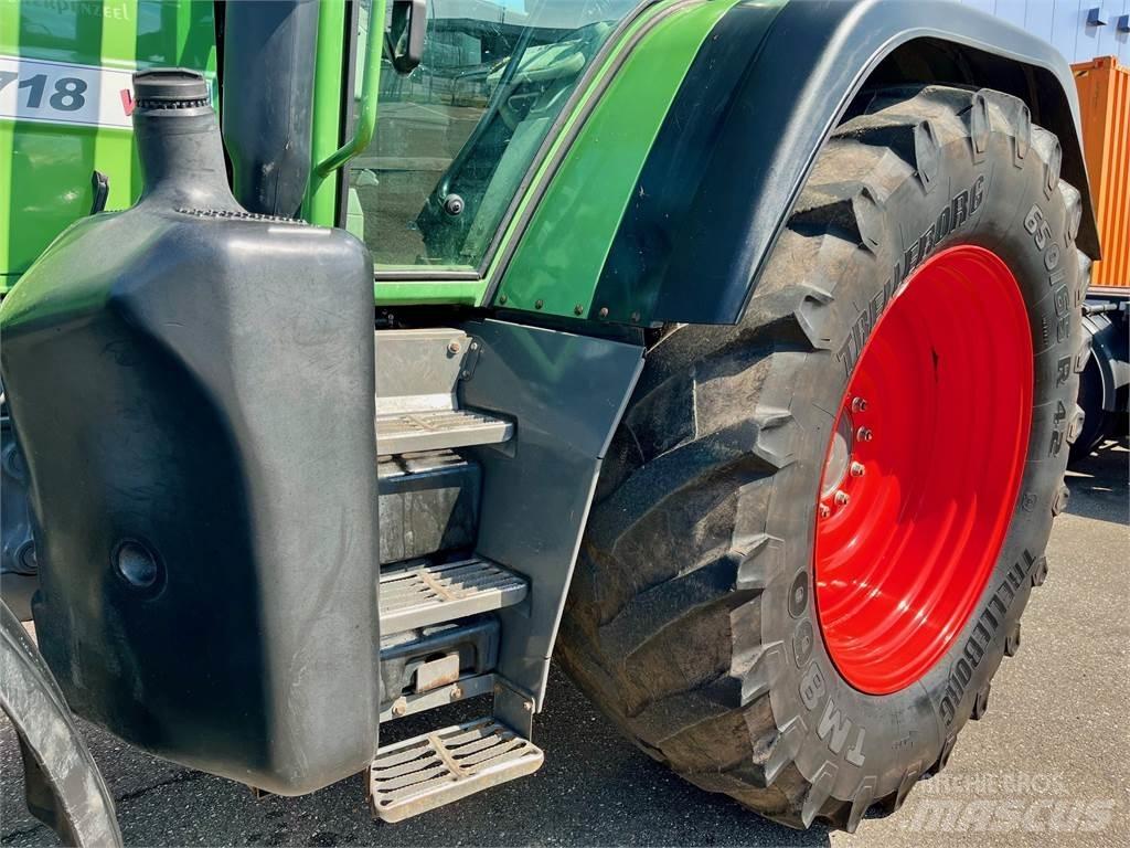 Fendt 718 COM3 Tractoren