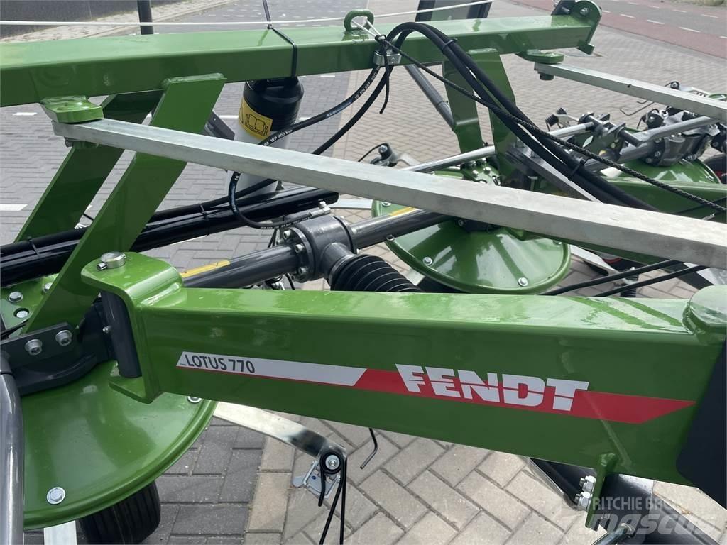 Fendt Lotus 770 Schudders