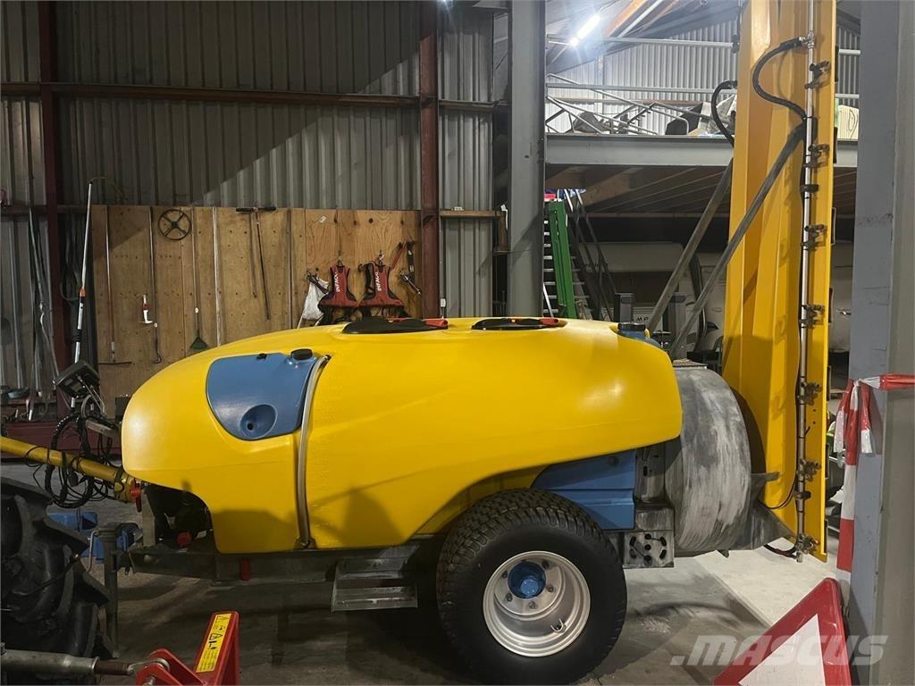  KWH Mistral 1500 Getrokken spuitmachines