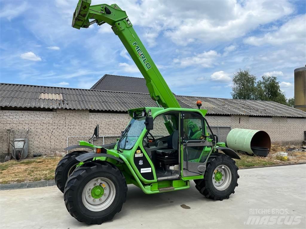 Merlo P32.6L Verreikers voor landbouw