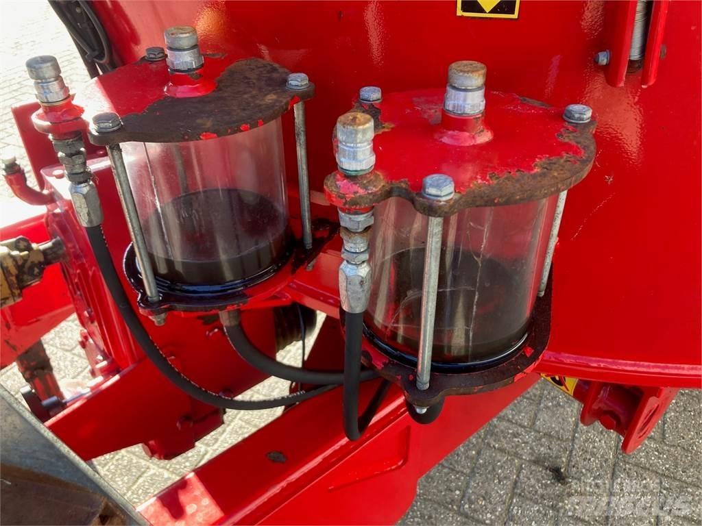 Peecon Biga 17 M3 Mengvoedermachines