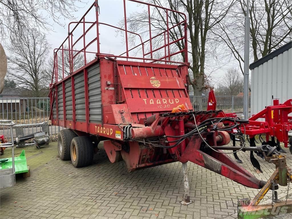 Taarup 1030 Opraapwagens